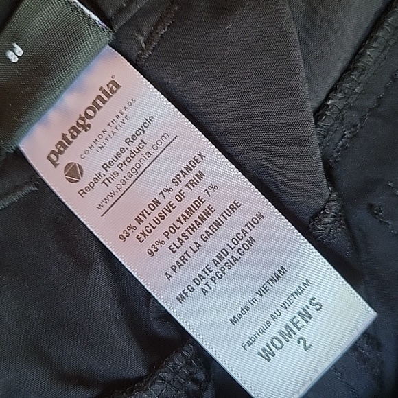 Patagonia black convertible pants, size 2 - Picture 7 of 10